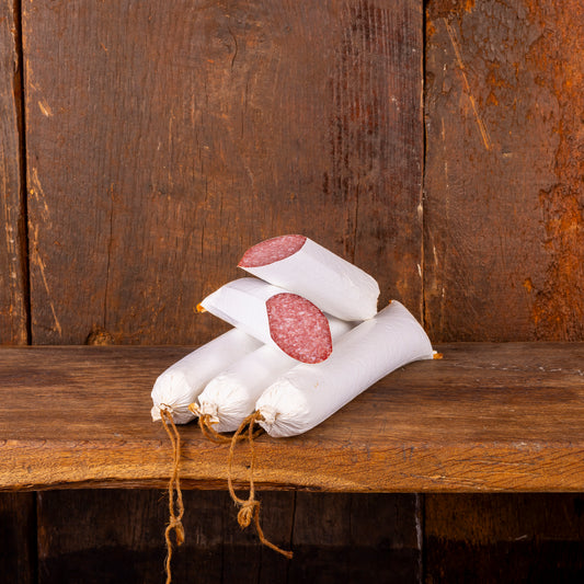 Petersens Haussalami mit Knoblauch