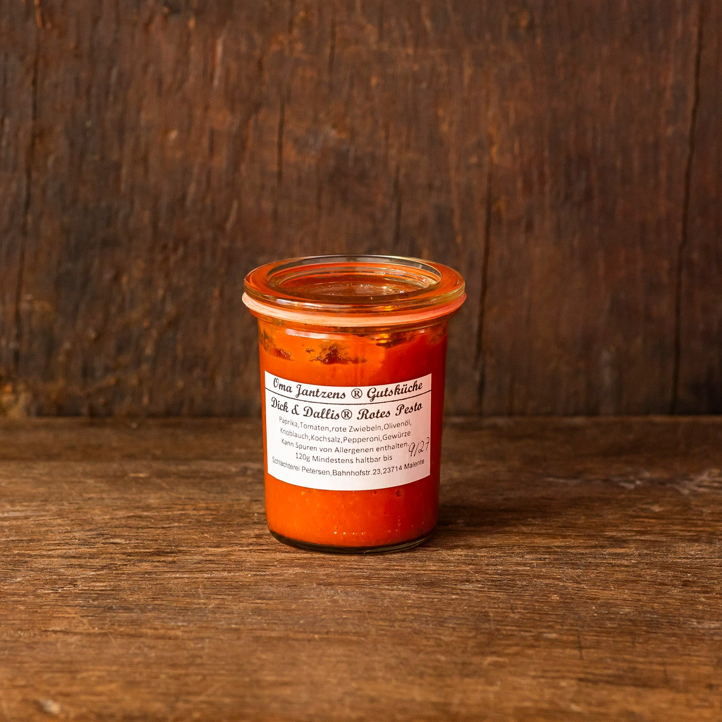 Oma Jantzens rotes Pesto